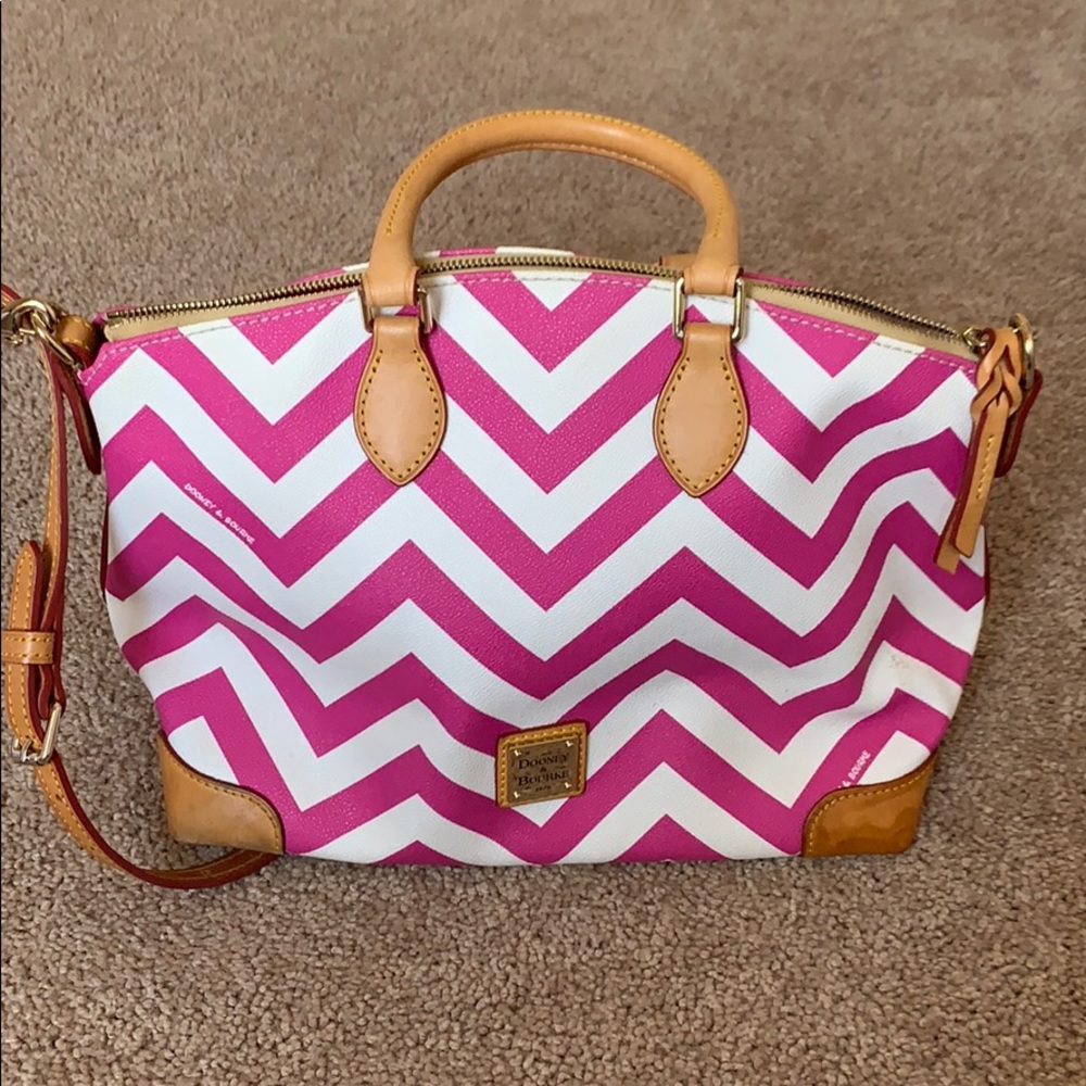 Dooney & Bourke Purse